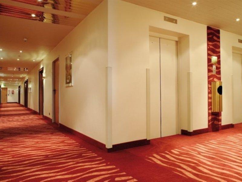 Leonardo Hotel Moenchengladbach Interior photo